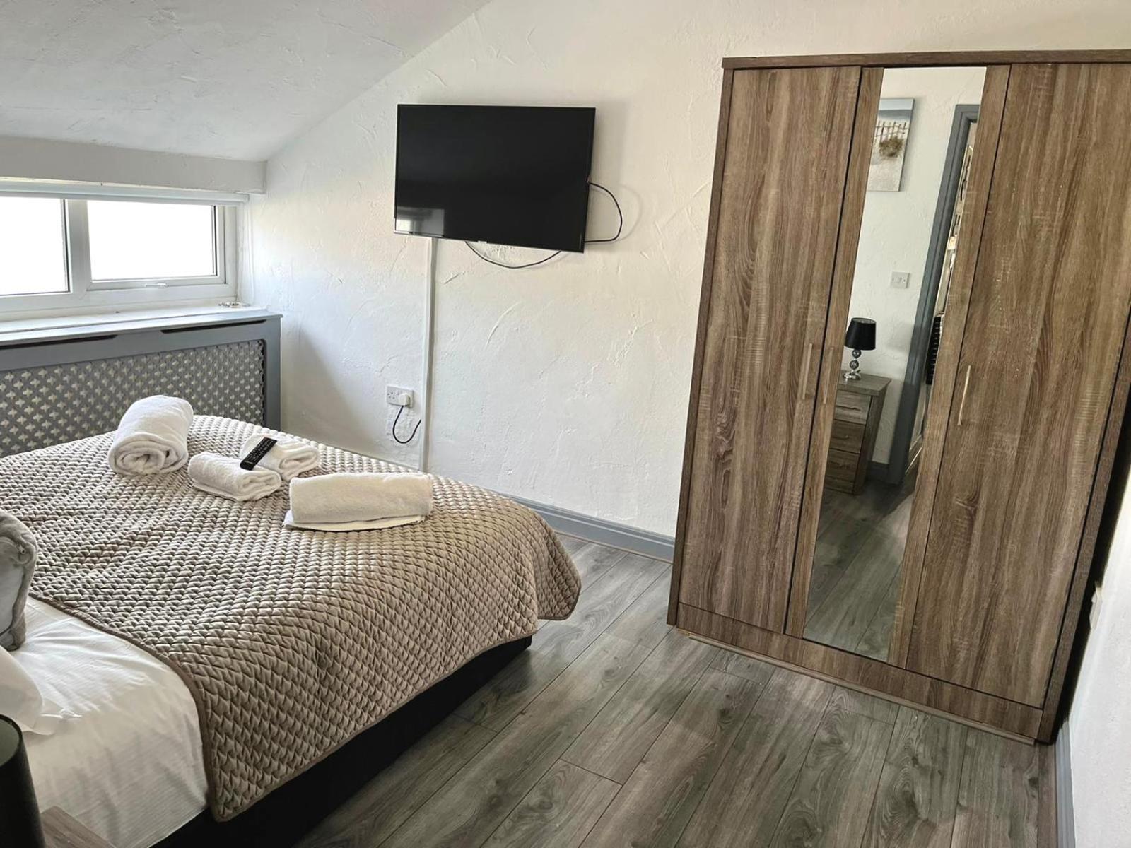 Simpson Beach View Apartments By Blackpool Service Apartments Zewnętrze zdjęcie